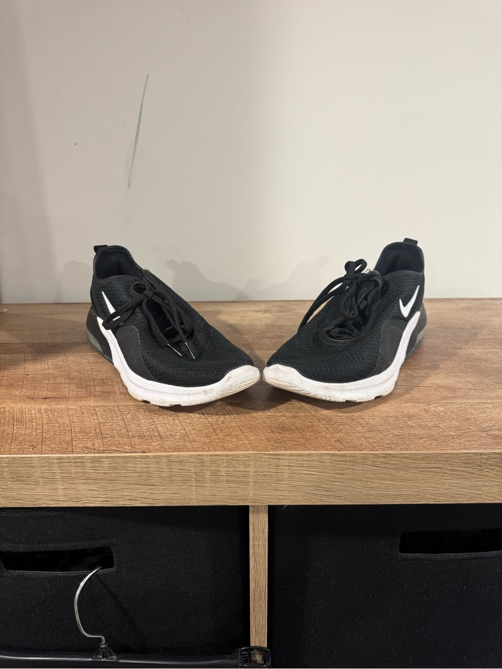 Nike Women's Black and White Sneakers - Picture 3 of 5